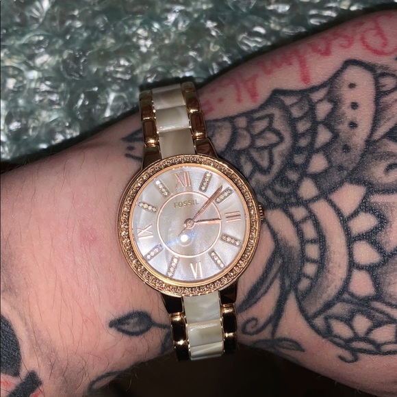 Womens Marble & Gold Rose Fossil Watch - Picture 3 of 3